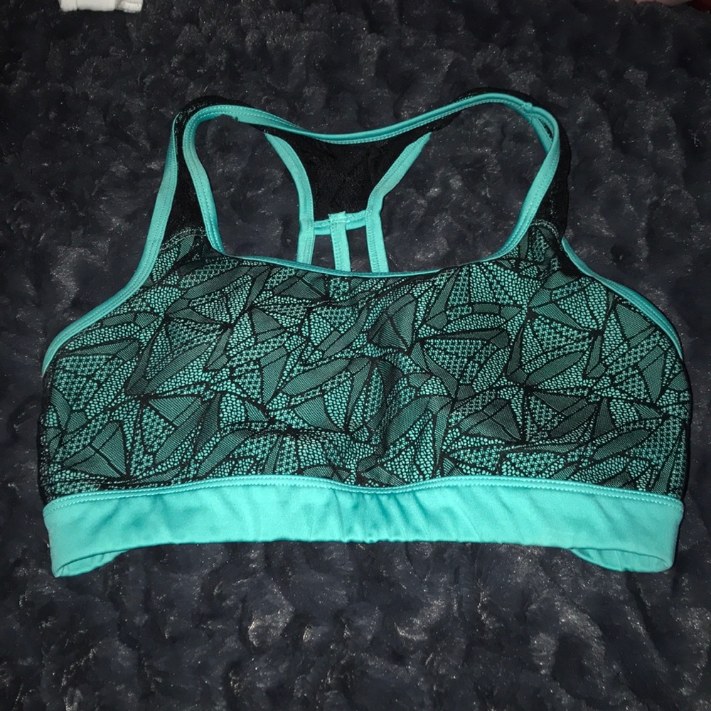 Sorts bra size Medium